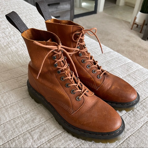 Dr Martens Hadley Leather Cognac Combat 